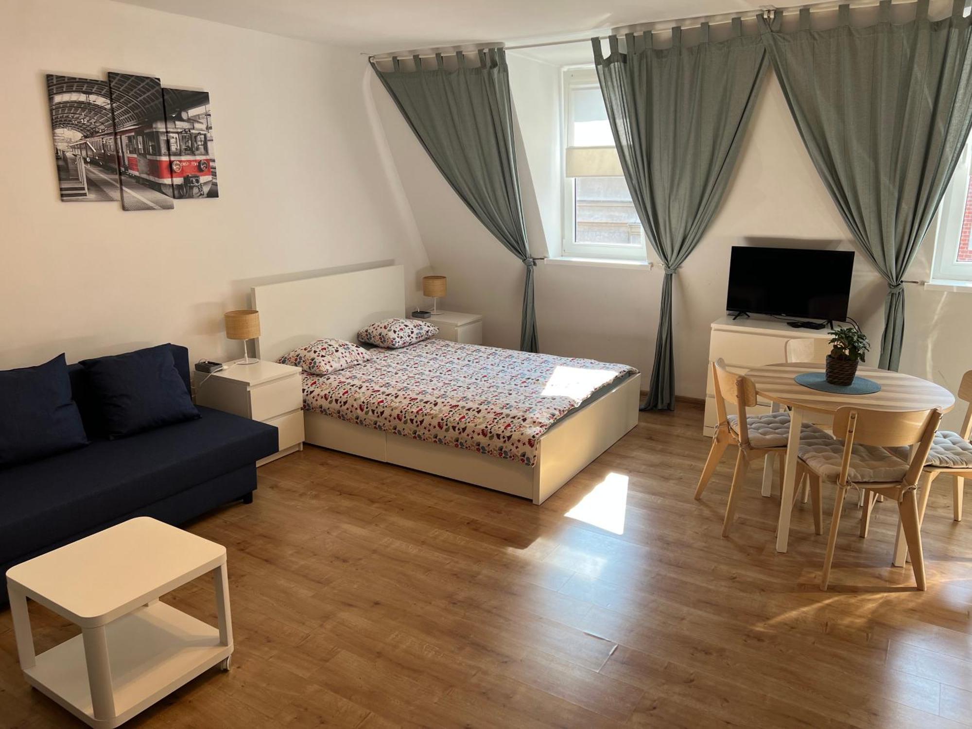 קטוביץ Grand Central Apartments מראה חיצוני תמונה